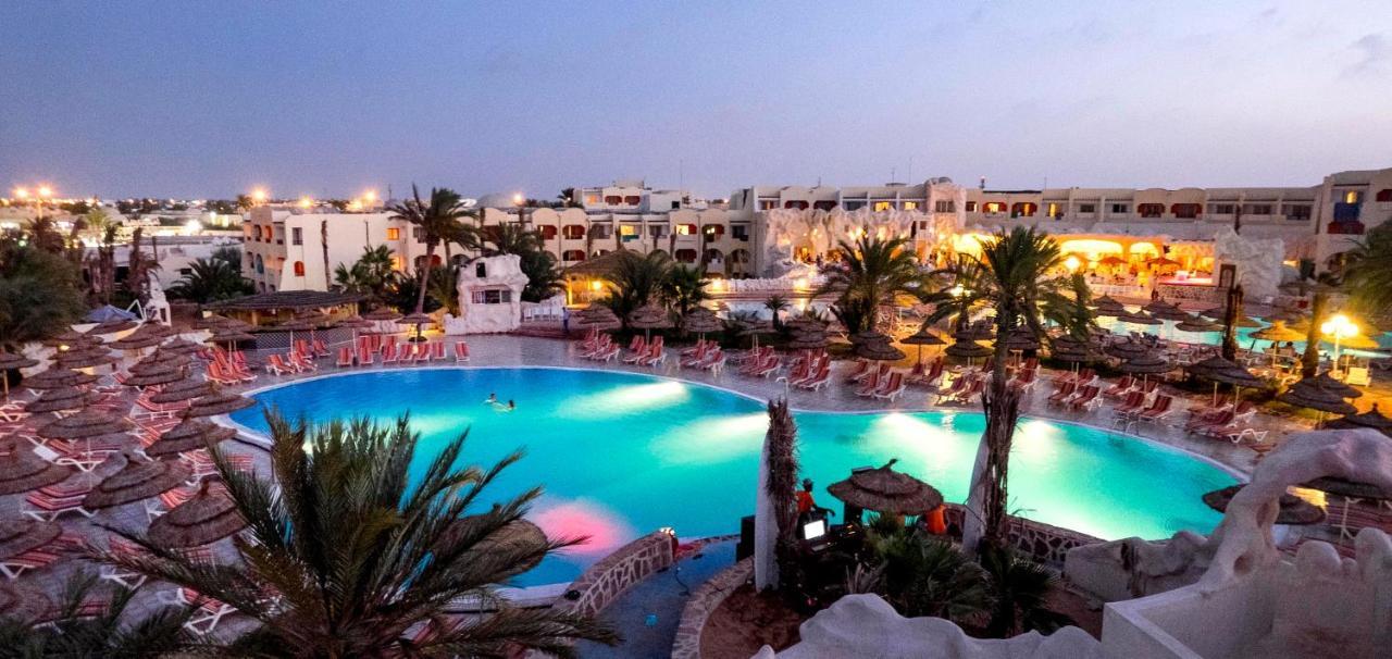 Hotel Les Quatre Saisons Ex Baya Mezraia