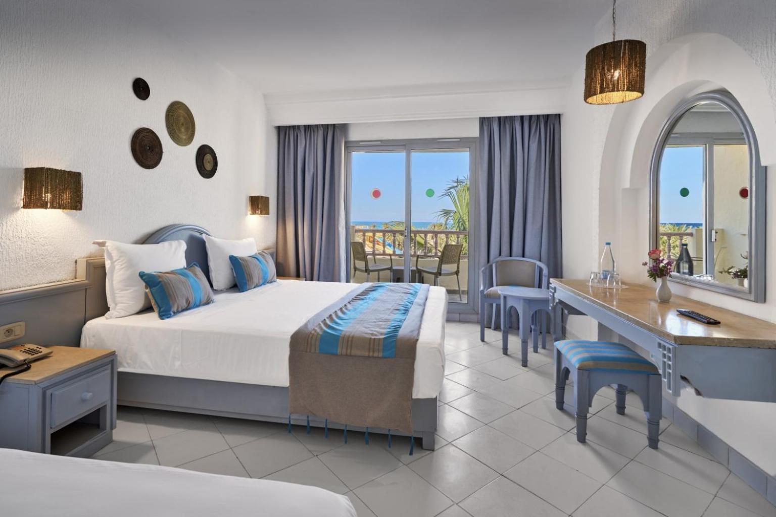 Hotel Les Quatre Saisons Ex Baya