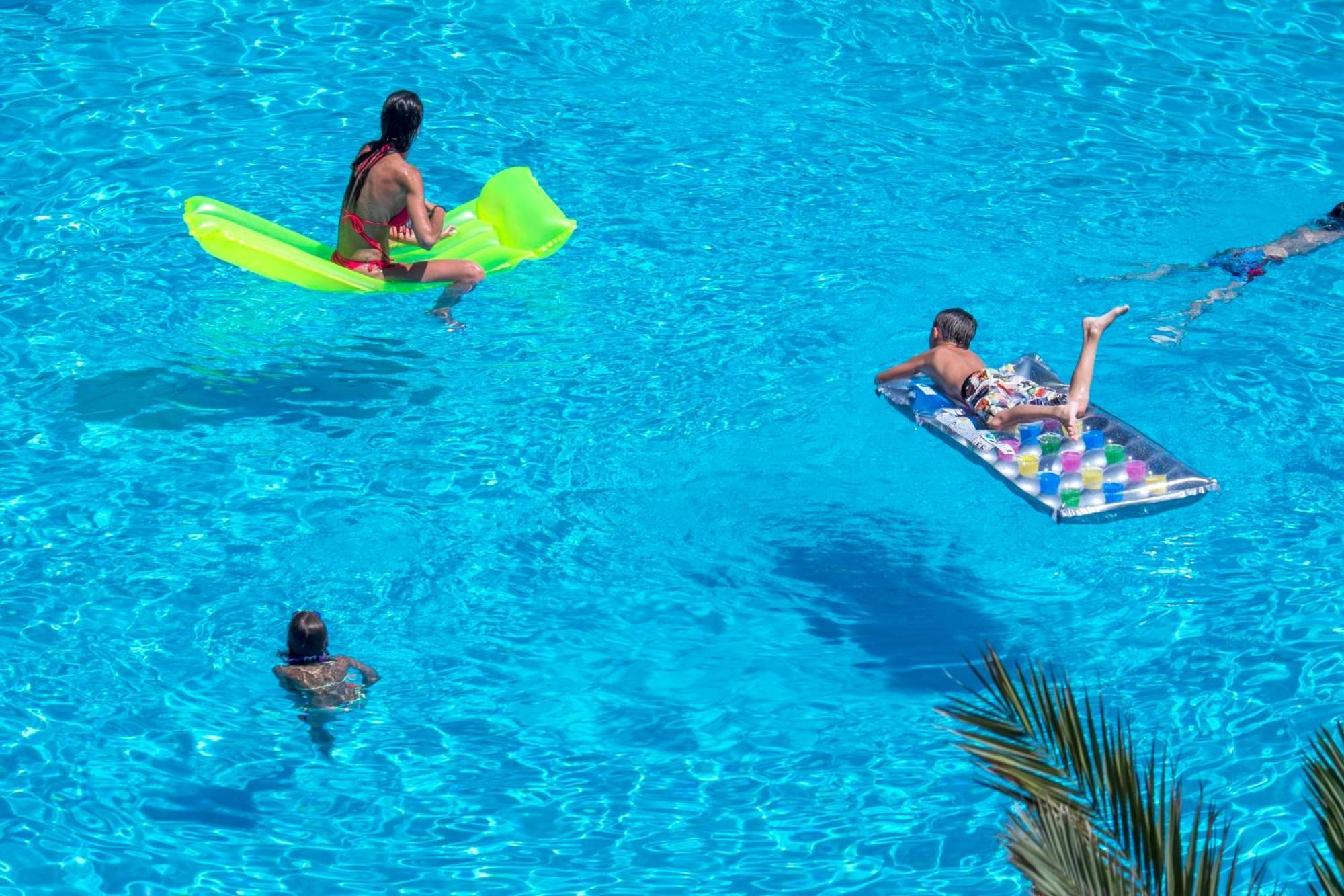 Hotel Les Quatre Saisons Ex Baya 3*